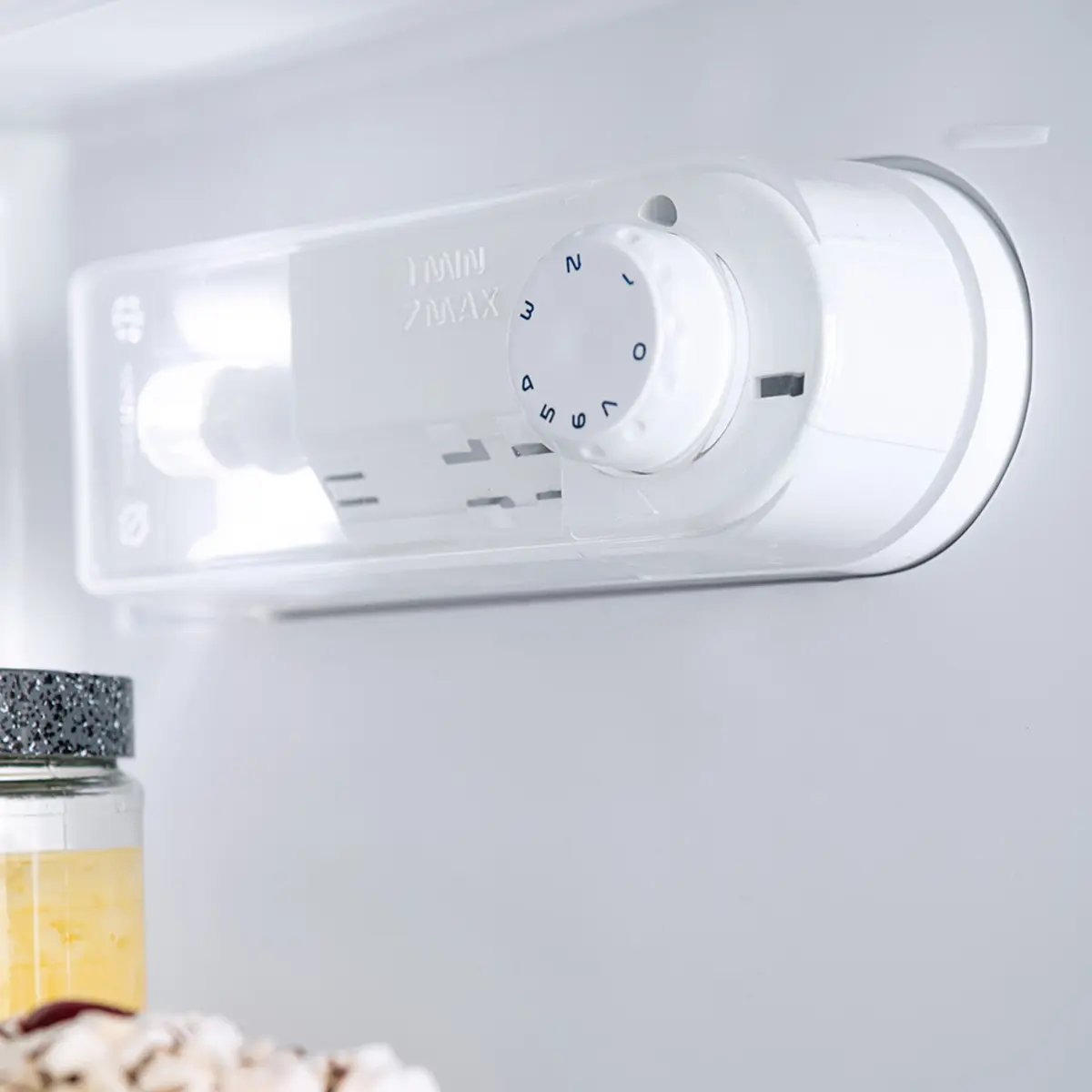 Heladera Con Freezer Cíclica 277 Lts Blanca Drean Hdr280f50b Blanco